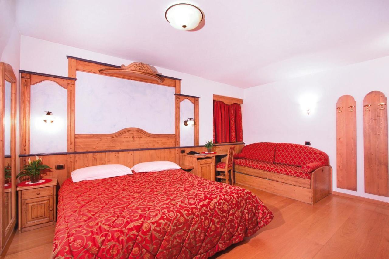 Hotel Il Caminetto Sport กานาเซย์ ภายนอก รูปภาพ