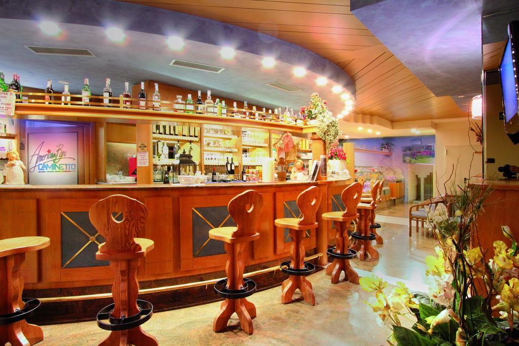 Hotel Il Caminetto Sport กานาเซย์ ภายนอก รูปภาพ