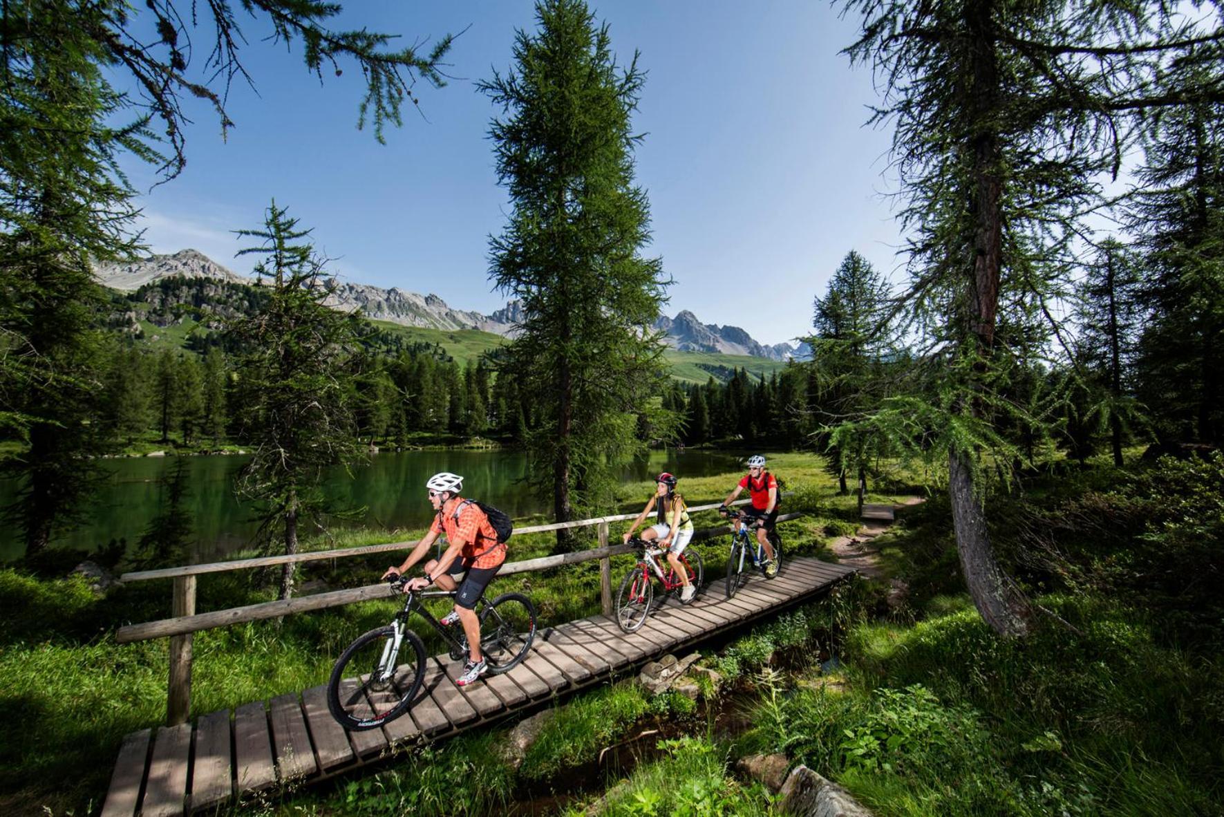 Hotel Il Caminetto Sport กานาเซย์ ภายนอก รูปภาพ