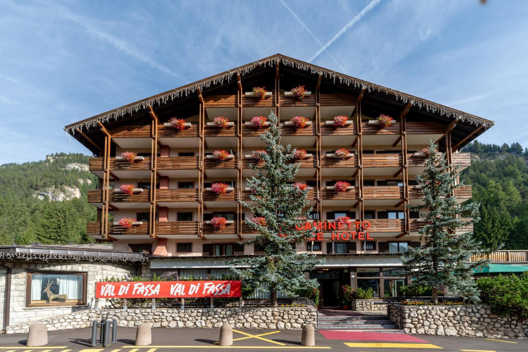 Hotel Il Caminetto Sport กานาเซย์ ภายนอก รูปภาพ