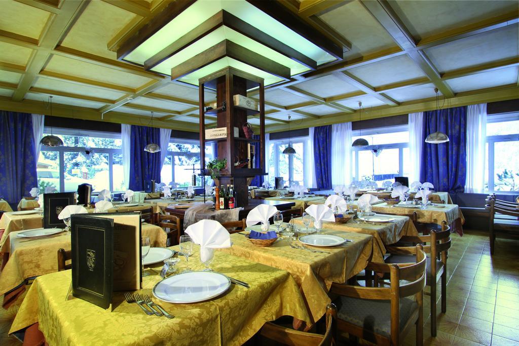 Hotel Il Caminetto Sport กานาเซย์ ภายนอก รูปภาพ