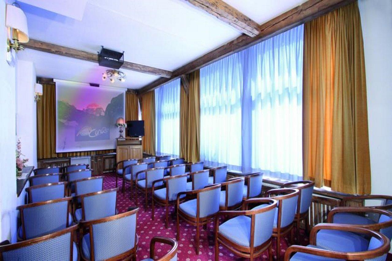 Hotel Il Caminetto Sport กานาเซย์ ภายนอก รูปภาพ